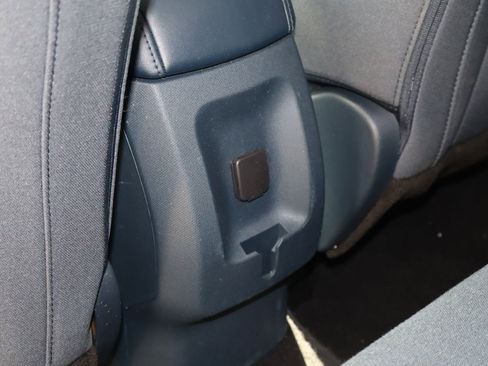 Used 2022 Ford Maverick XLT FWD image 18
