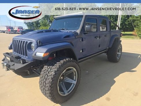 Used 2023 Jeep Gladiator Sport AWD/4WD image 5