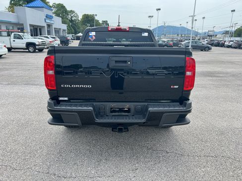 Used 2021 Chevrolet Colorado W/T w/ Custom Special Edition AWD/4WD image 6
