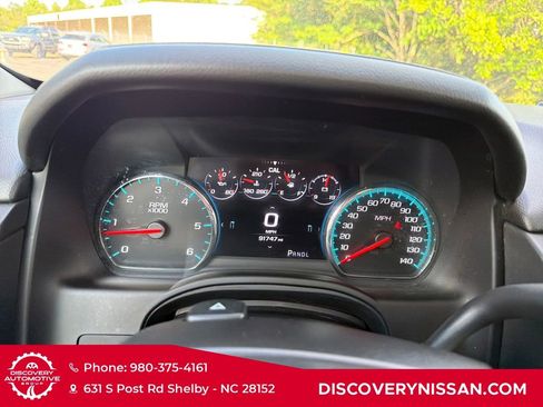 Used 2017 Chevrolet Suburban LT AWD/4WD image 26