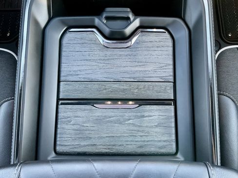 Used 2025 RAM 1500 Limited w/ Trailer Tow Group image 37