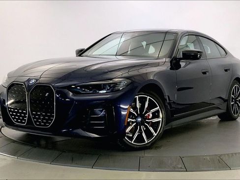 Certified 2023 BMW i4 eDrive40 w/ M Sport Package RWD image 10