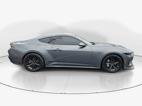 Used 2025 Ford Mustang GT RWD image 2