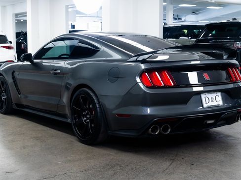Used 2017 Ford Mustang Shelby GT350R w/ GT350R Equipment Group 920A image 4