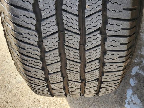 Used 2021 Chevrolet Tahoe LT image 12