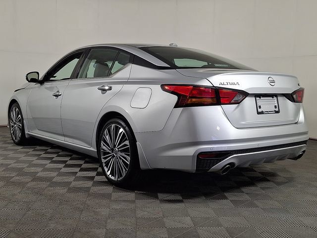 Used 2024 Nissan Altima 2.5 SL FWD image 7