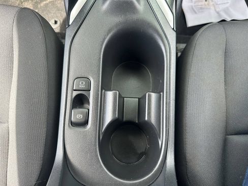 Used 2024 Toyota Corolla LE FWD image 15