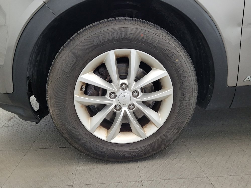 Used 2017 Kia Sorento AWD image 31