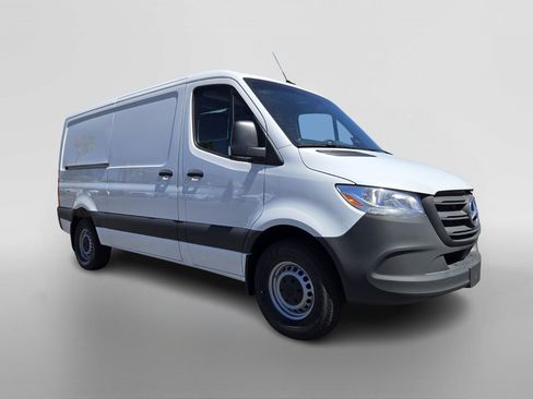 New 2025 Mercedes-Benz Sprinter 2500 image 7