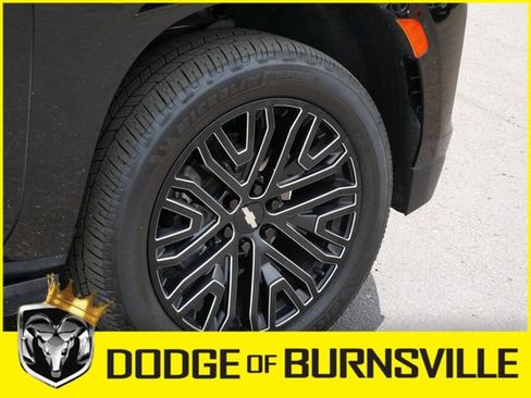 Used 2021 Chevrolet Tahoe High Country AWD/4WD image 12