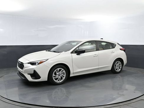 Used 2025 Subaru Impreza 2.0i AWD/4WD image 1