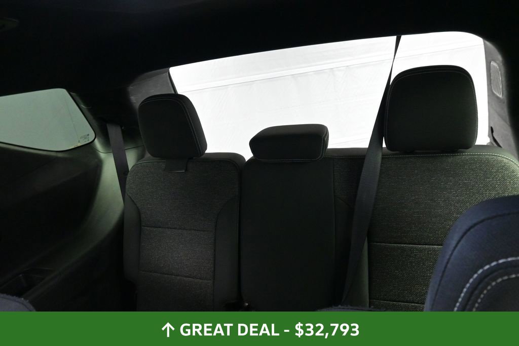 Used 2024 Chevrolet Traverse LT FWD image 27