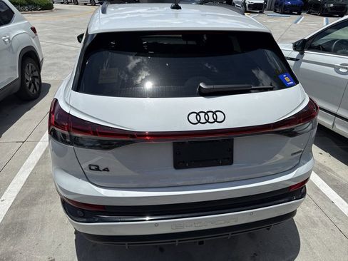 Used 2023 Audi Q4 e-tron Premium w/ Convenience Package AWD/4WD image 4
