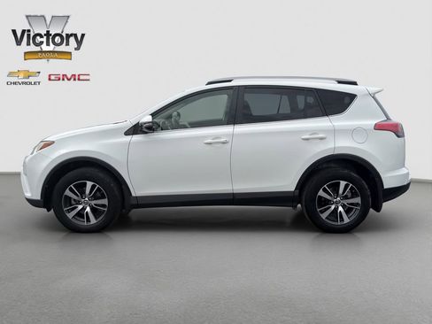 Used 2017 Toyota RAV4 XLE w/ All Weather Liner Package FWD image 3