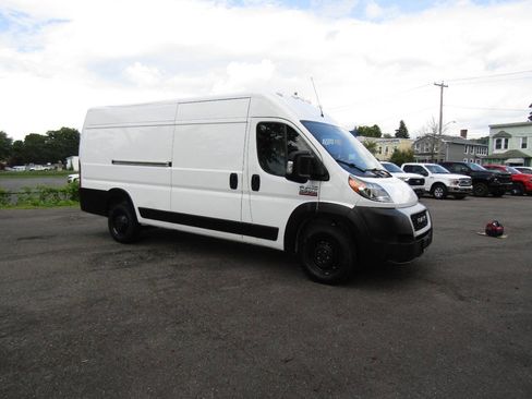 Used 2021 RAM ProMaster 3500 w/ Convenience Group FWD image 9