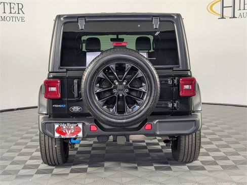Certified 2023 Jeep Wrangler Unlimited Sahara image 6