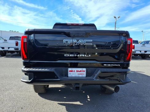 New 2026 GMC Sierra 2500 Denali Ultimate image 6