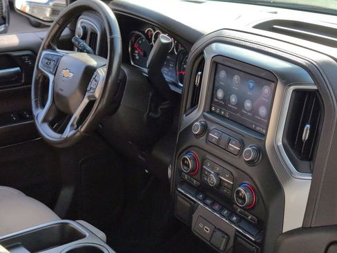 Used 2021 Chevrolet Silverado 1500 LT w/ Bed Protection Package image 31