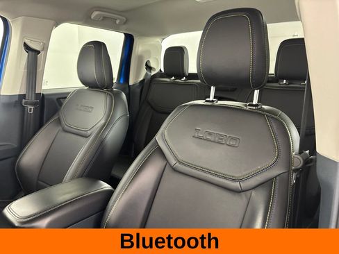 Used 2025 Ford Maverick Lobo AWD/4WD image 11