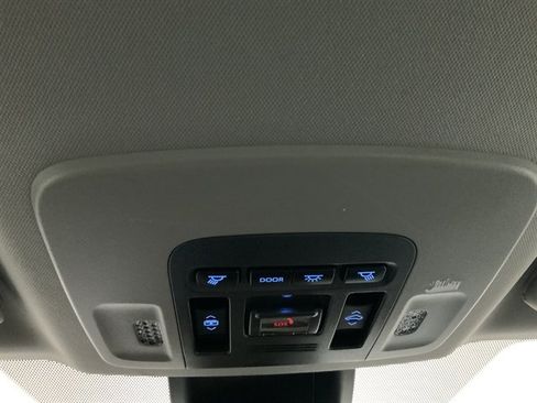 Used 2021 Toyota Camry XLE w/ Navigation Package AWD/4WD image 33