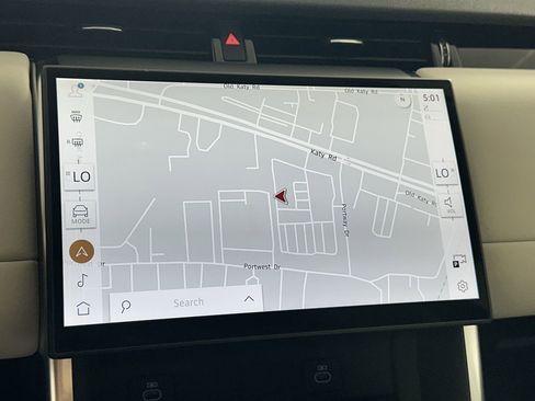 Certified 2025 Land Rover Discovery Sport S image 25