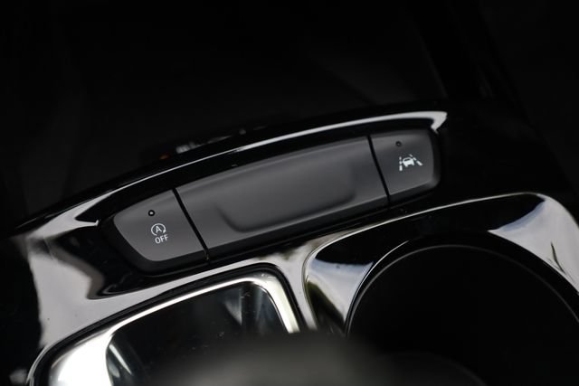 Used 2024 Chevrolet Trax RS w/ Sunroof Package FWD image 21