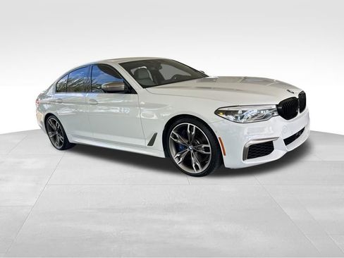 Used 2019 BMW M550i xDrive w/ Dynamic Handling Package AWD/4WD image 2