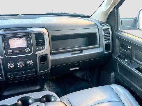 Used 2022 RAM 1500 Tradesman w/ Chrome Appearance Group image 24