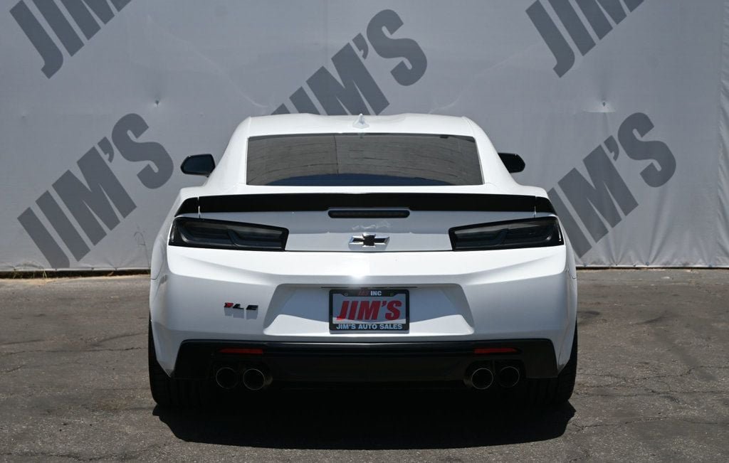 Used 2017 Chevrolet Camaro SS RWD image 6