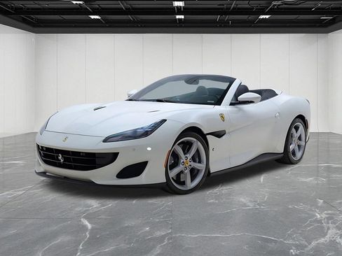 Used 2019 Ferrari Portofino Base image 4