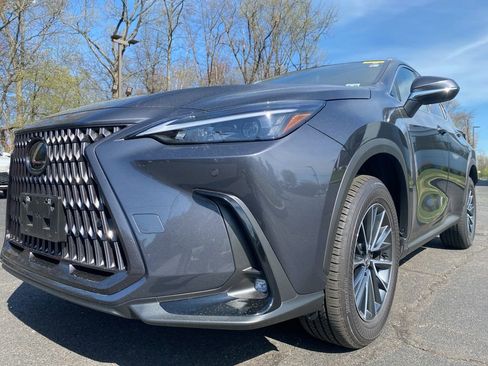 Used 2025 Lexus NX 350h AWD w/ Premium Package image 2