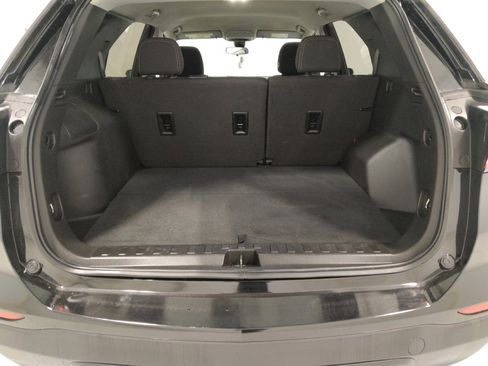 Used 2022 Chevrolet Equinox LS image 29