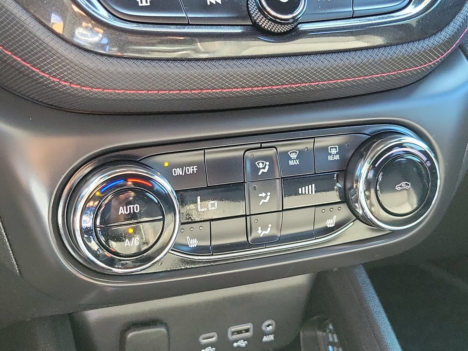 Used 2023 Chevrolet TrailBlazer RS w/ Convenience Package FWD image 20
