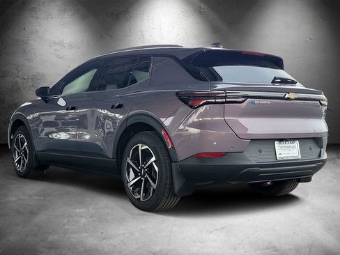 New 2026 Chevrolet Equinox EV LT FWD image 4