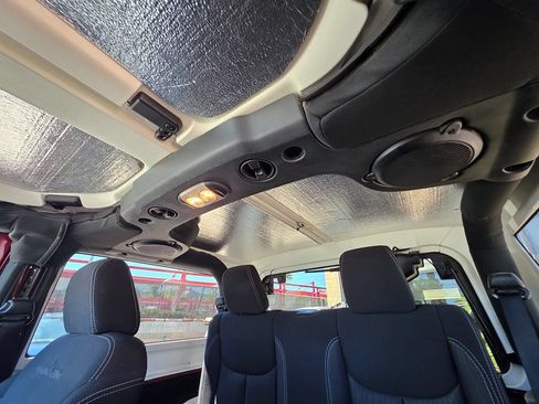 Used 2013 Jeep Wrangler Rubicon w/ PWR Convenience Group AWD/4WD image 25