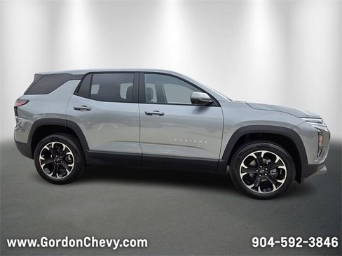 New 2026 Chevrolet Equinox LT image 8