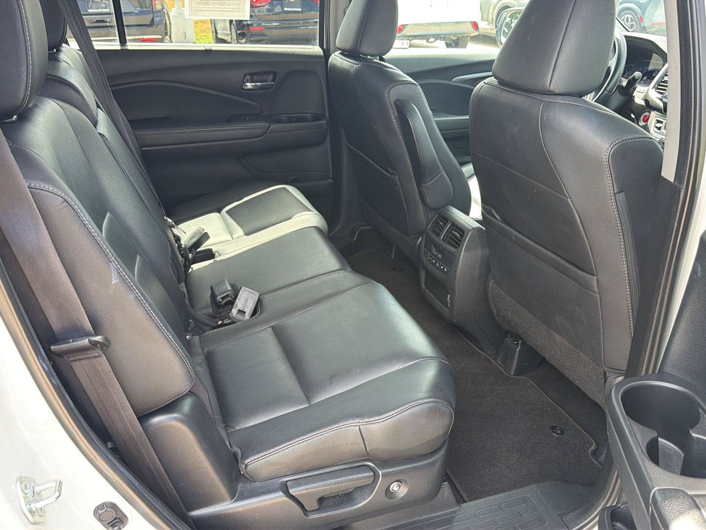 Used 2022 Honda Pilot Special Edition image 17