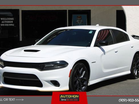 Used 2021 Dodge Charger R/T w/ Plus Group RWD image 1