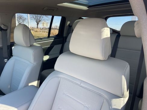 New 2026 Hyundai Santa Fe Limited image 24