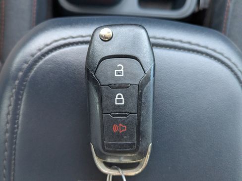 Used 2024 Ford Maverick XLT image 28