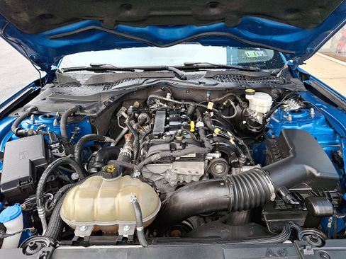 Used 2021 Ford Mustang Coupe w/ Black Accent Package image 27