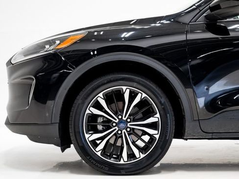 Used 2022 Ford Escape SEL w/ SEL Stealth AWD Package image 29