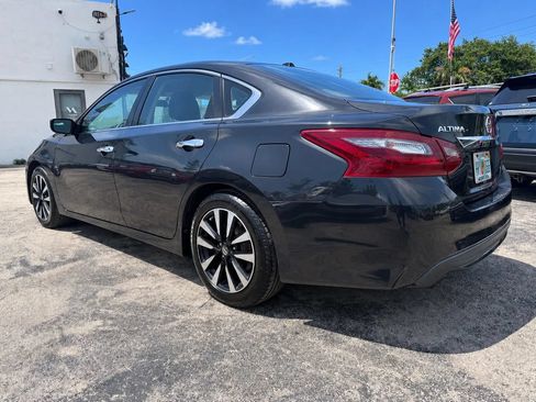 Used 2018 Nissan Altima 2.5 SV FWD image 7