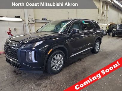 Used 2023 Hyundai Palisade SE w/ Cargo Package