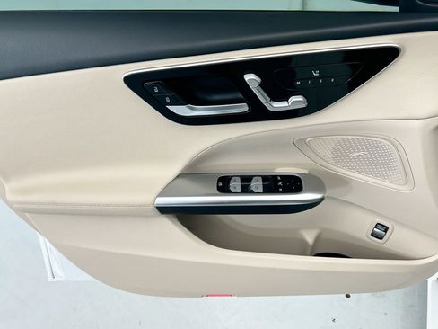 Certified 2025 Mercedes-Benz C 300 Sedan image 22