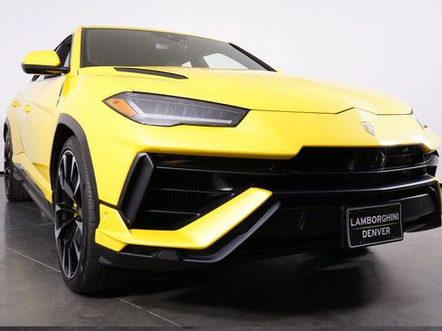 Used 2023 Lamborghini Urus S AWD/4WD image 17