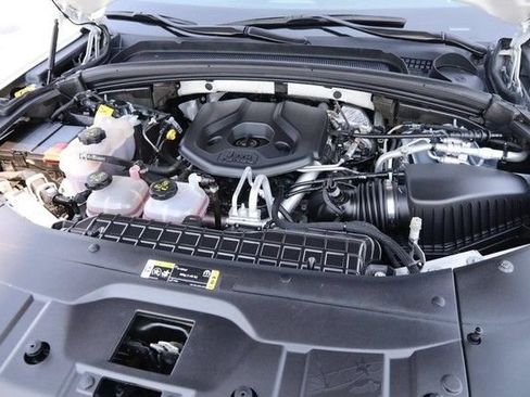 Used 2024 Jeep Grand Cherokee Limited 4xe AWD/4WD image 32