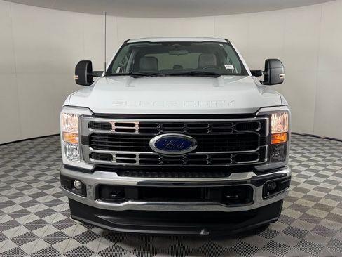 Used 2024 Ford F250 XLT w/ FX4 Off-Road Package AWD/4WD image 7