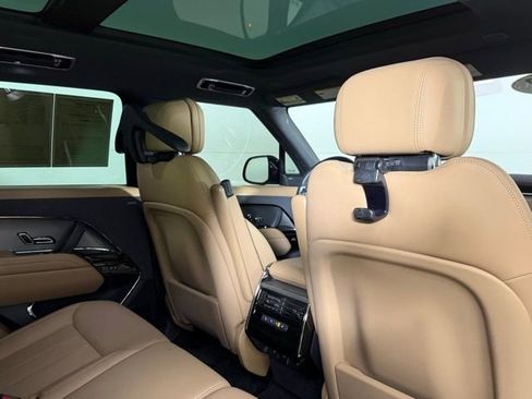 Used 2023 Land Rover Range Rover Sport SE AWD/4WD image 29