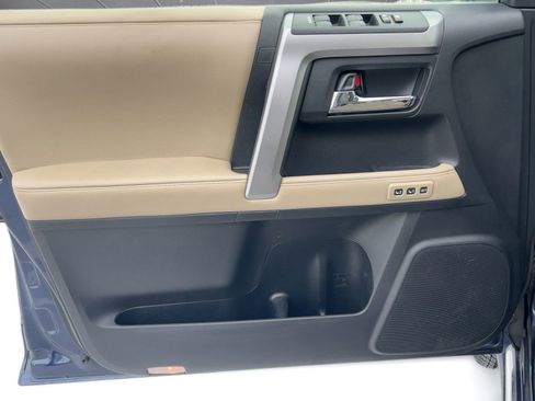 Used 2019 Toyota 4Runner Limited image 21